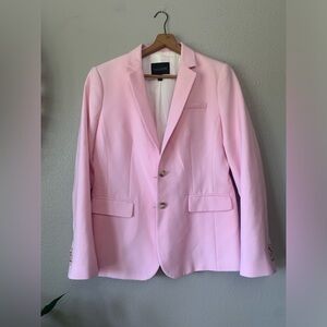 𝙱𝚊𝚗𝚊𝚗𝚊 𝚁𝚎𝚙𝚞𝚋𝚕𝚒𝚌 𝙻𝚘𝚗𝚐 𝚊𝚗𝚍 𝙻𝚎𝚊𝚗 𝙱𝚕𝚊𝚣𝚎𝚛